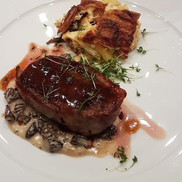 Steak mit Kartoffelgratin (via Google)